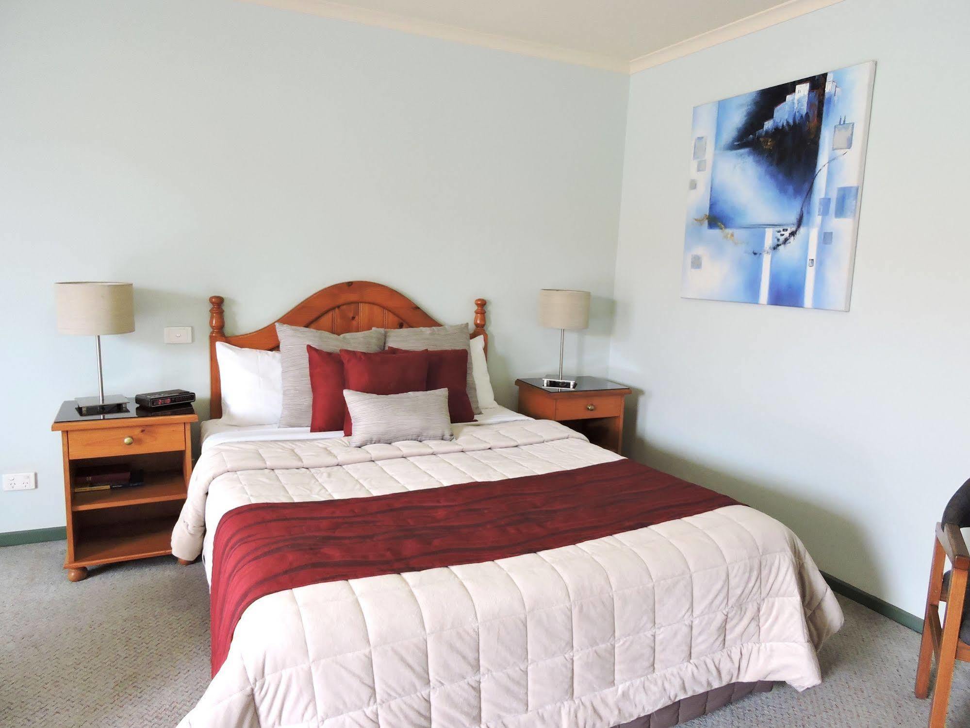Melaleuca Motel Portland Exterior photo